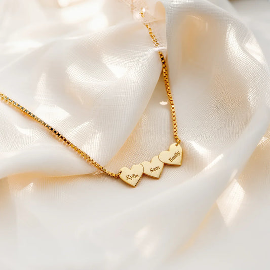 Colar Coração "Amor Gravado" – Personalizado com o Nome que Ela Mais Ama