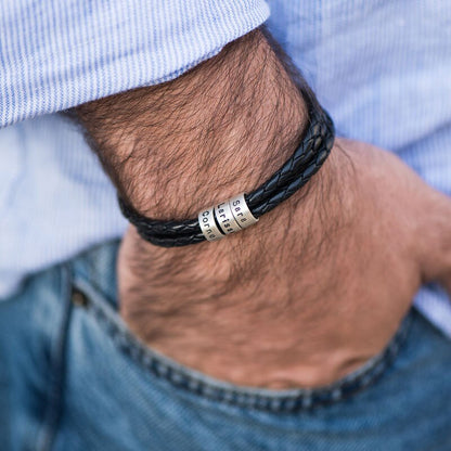 PULSEIRA DE COURO COM NOMES™ PERSONALIZADO - PRESENTE ESPECIAL PARA OS PAPAIS