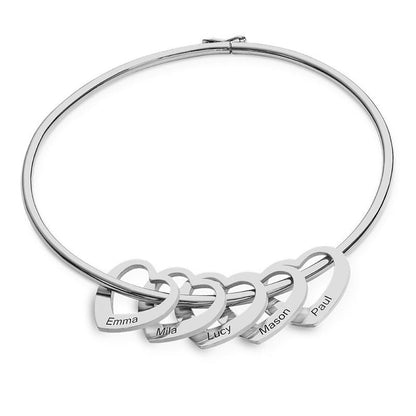 Bracelete "Coração de Mãe" – Os Amores da Sua Vida Sempre com Você (Até 8 Nomes)